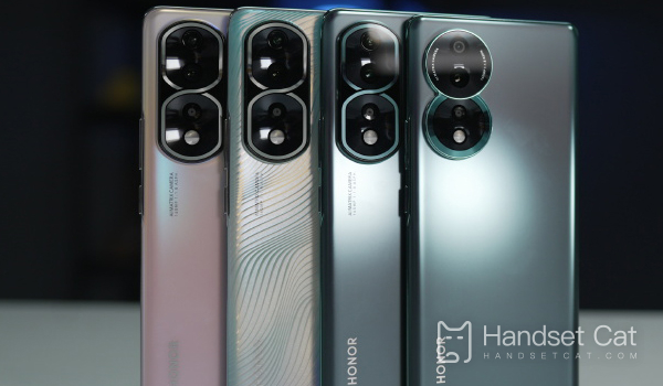 Honor 80과 iQOO 11의 차이점은 무엇인가요?