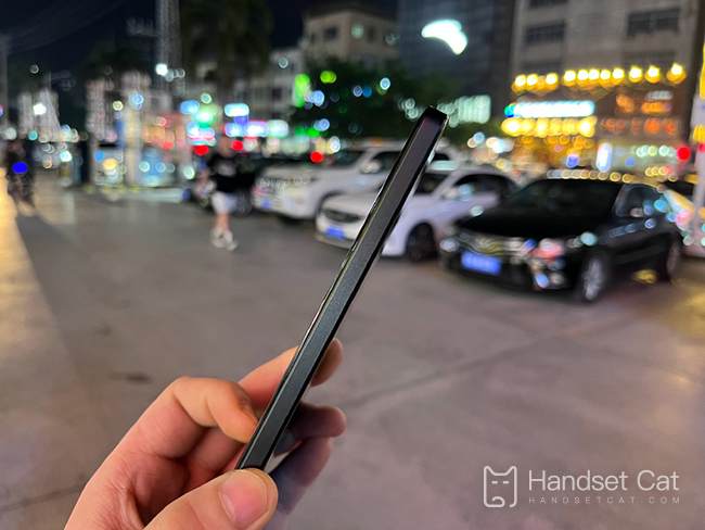 How about taking a night view photo of Redmi Note 12 Turbo