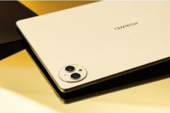 What kind of processor is the Huawei MatePad Pro 12.2-inch soft light version?