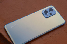 Where is the Redmi Note 11T Pro desktop clock