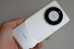 Huawei Mate70には曲面スクリーンがありますか?曲面スクリーンですか？