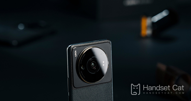 Que diriez-vous de prendre des photos avec Xiaomi Mi 13 ?