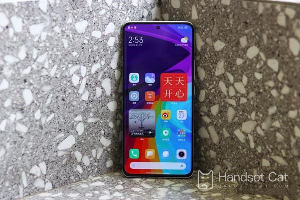 Does Xiaomi 11 Pro support fast charging?