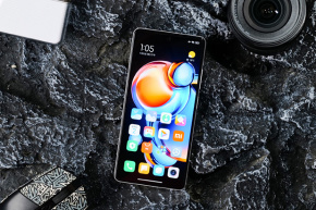 Qual é o tamanho da tela do Redmi Note 12 Pro Express Edition?