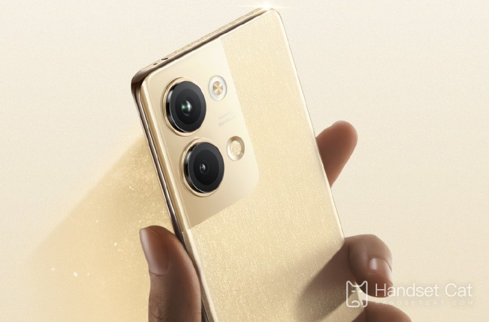 What is the pixel of OPPO Reno9 camera