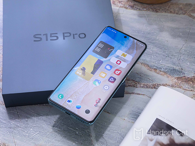 How to set the desktop time for vivo S15 Pro