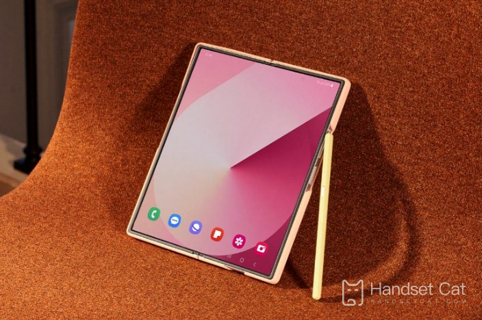 How many colors are available for Samsung Galaxy Z Fold6?