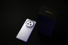 Glory Magic5 Does the king play smoothly